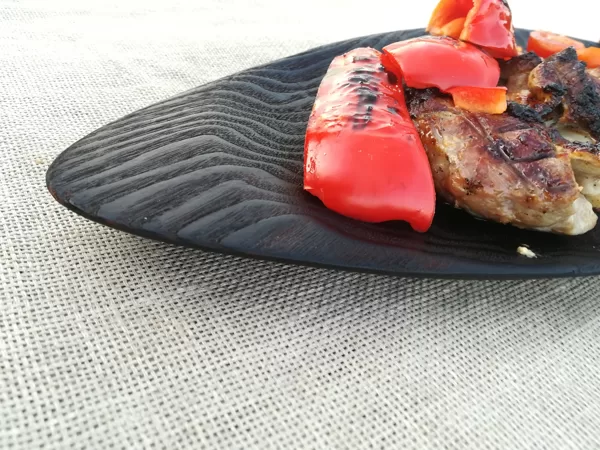 Charred tray "Oliva"