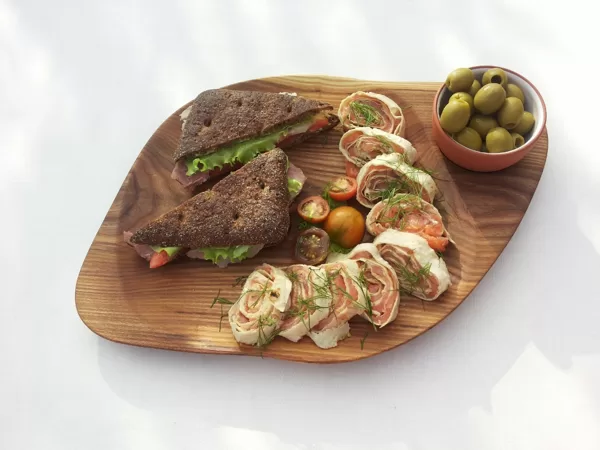 Elm serving plate